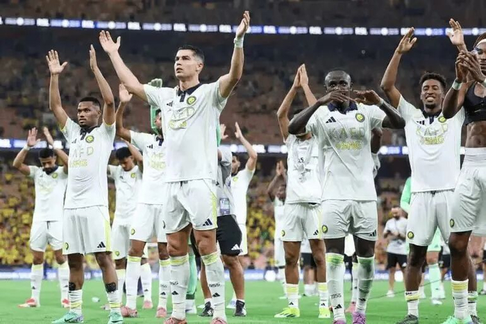 TA：沙超官方致函各俱乐部联赛照常举行，但职员都惶惶不安|沙特|沙特职业足球联赛|足球联赛|沙特联赛|沙特足球_新浪体育_新浪新闻